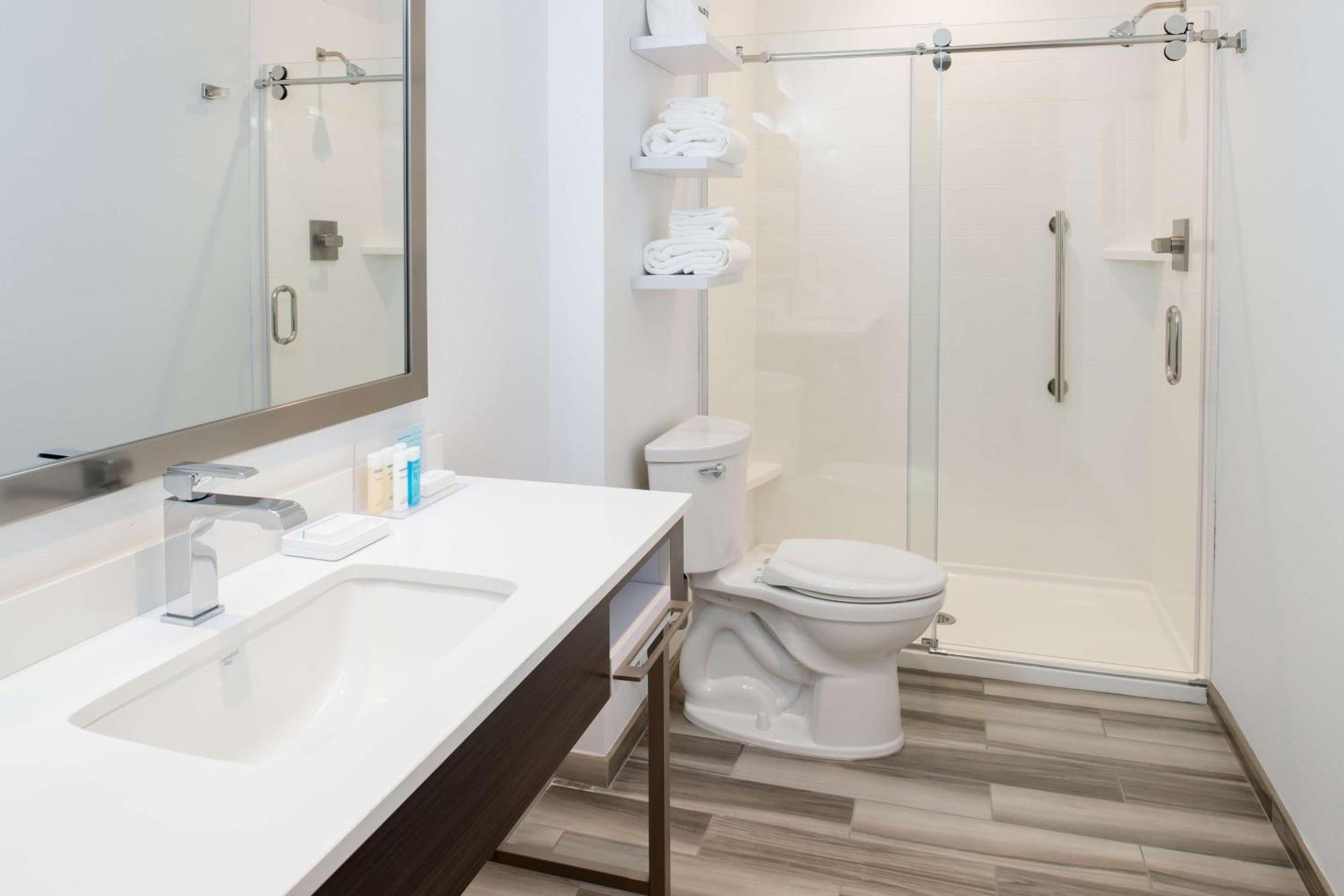 Hampton Inn Petaluma, Ca Екстер'єр фото